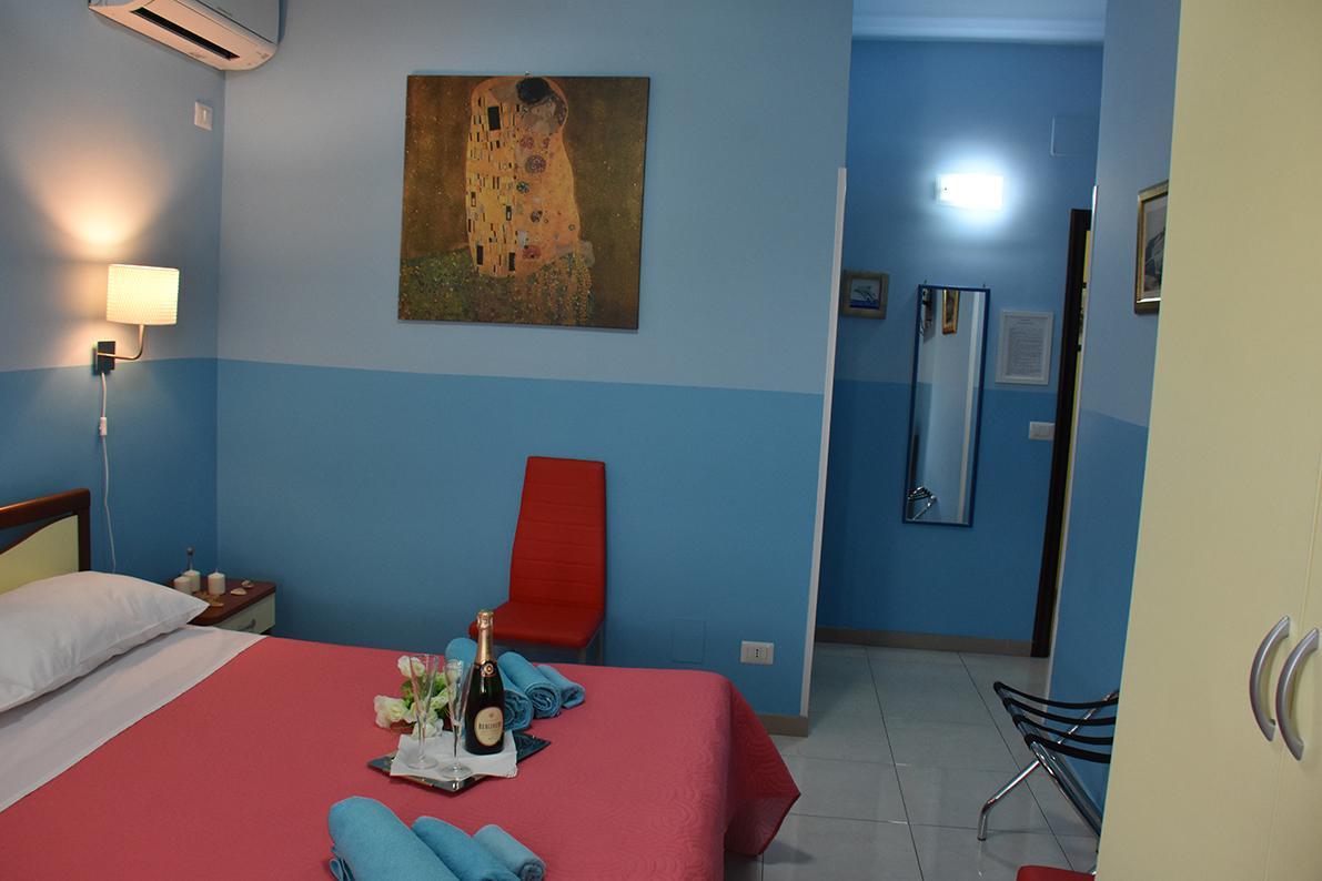 B&B La Casa Di Luigi Giardini Naxos Exteriér fotografie